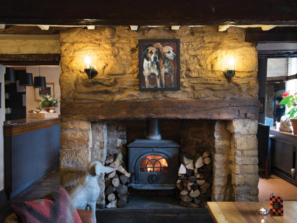 The Red Lion Inn Long Compton Kültér fotó